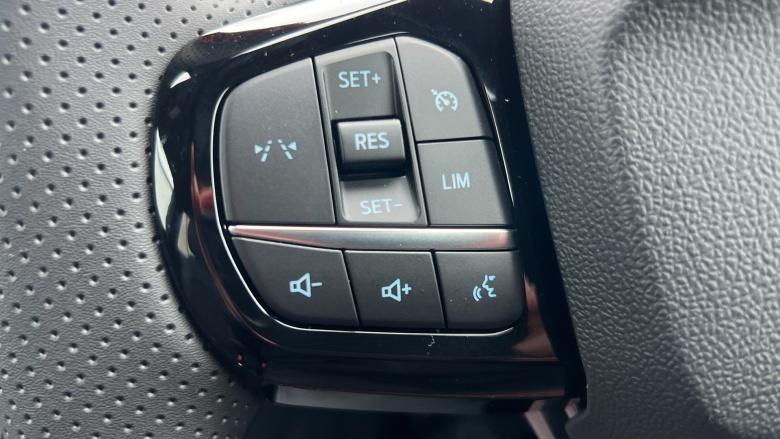 Ford Puma 1.0 EcoBoost Hybrid mHEV ST-Line X 5dr Petrol Hatchback